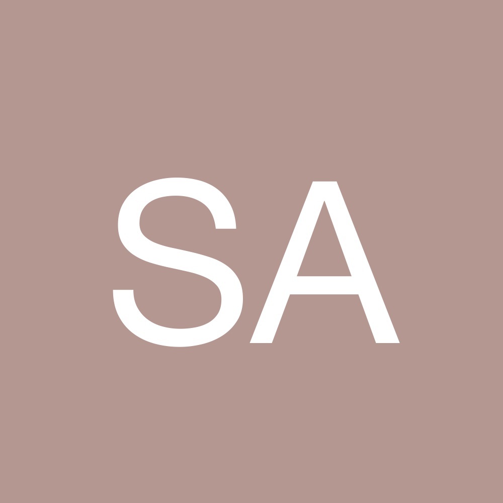 Meet your Posher, Stephanie